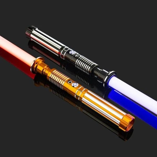 Sabre de Luz Star Wars Super Resistente com LED RGB